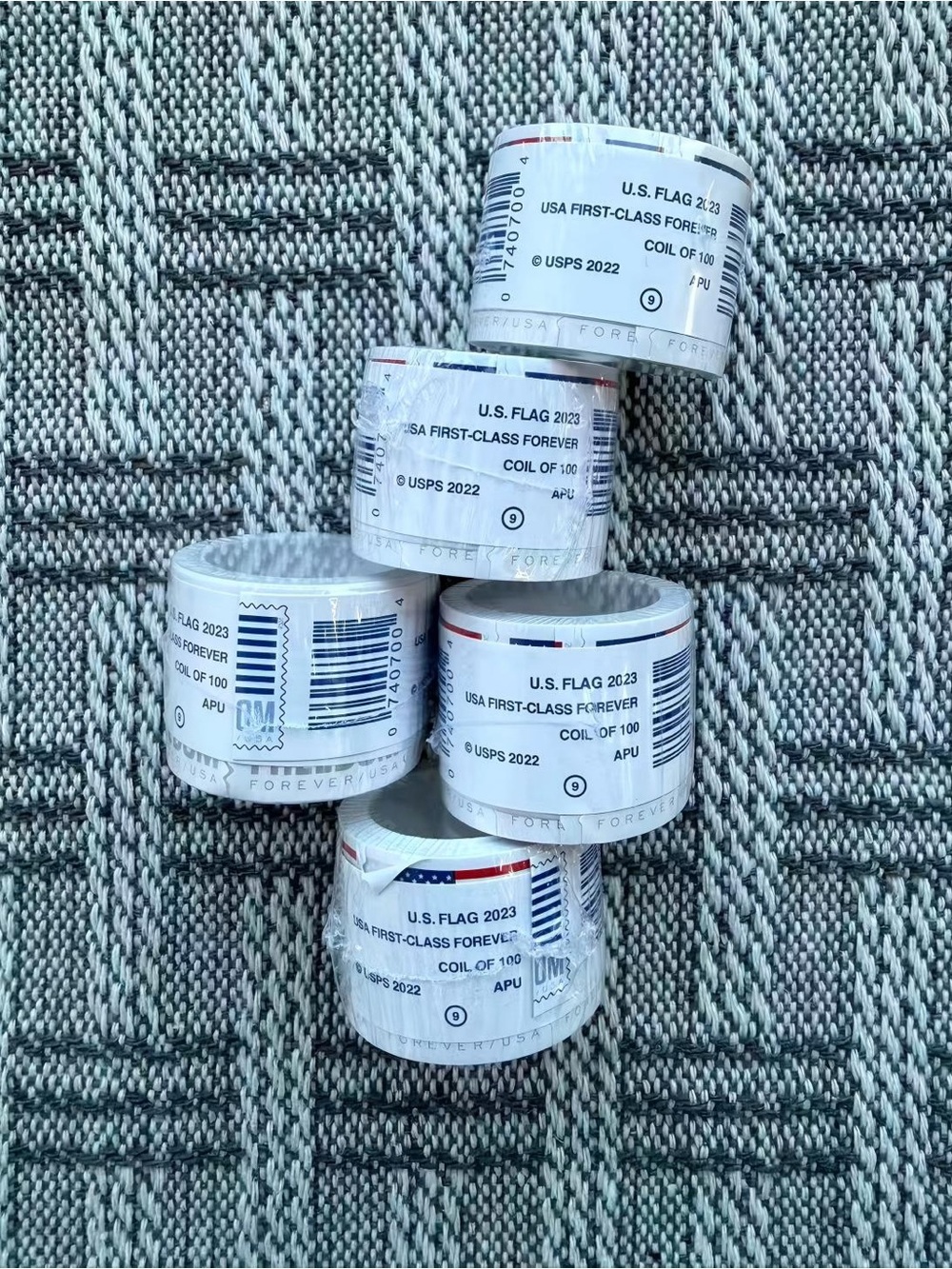 💖U.S. Flag Forever Stamp Coil 5 Rolls - White and Red Accents